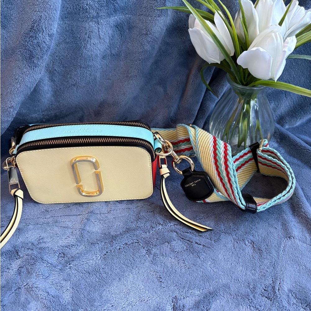 SOLD Marc Jacobs Camera Crossbody Bag